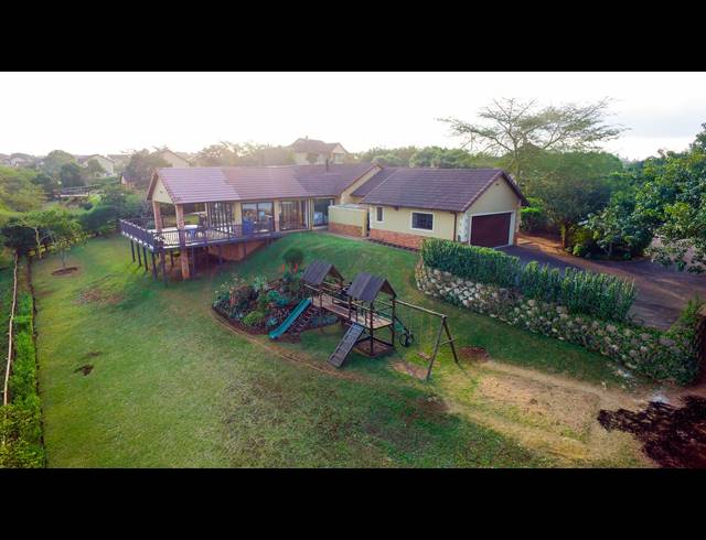 4 BEDROOM TOWNHOUSE SOLD IN CLIFTON HILL ESTATE